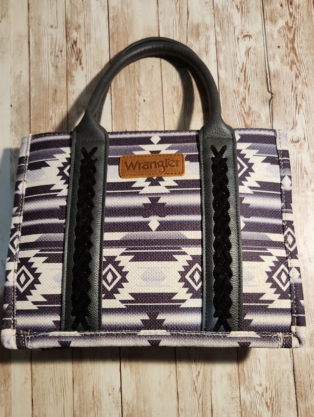Wrangler Black and White Southwestern Pattern Tote